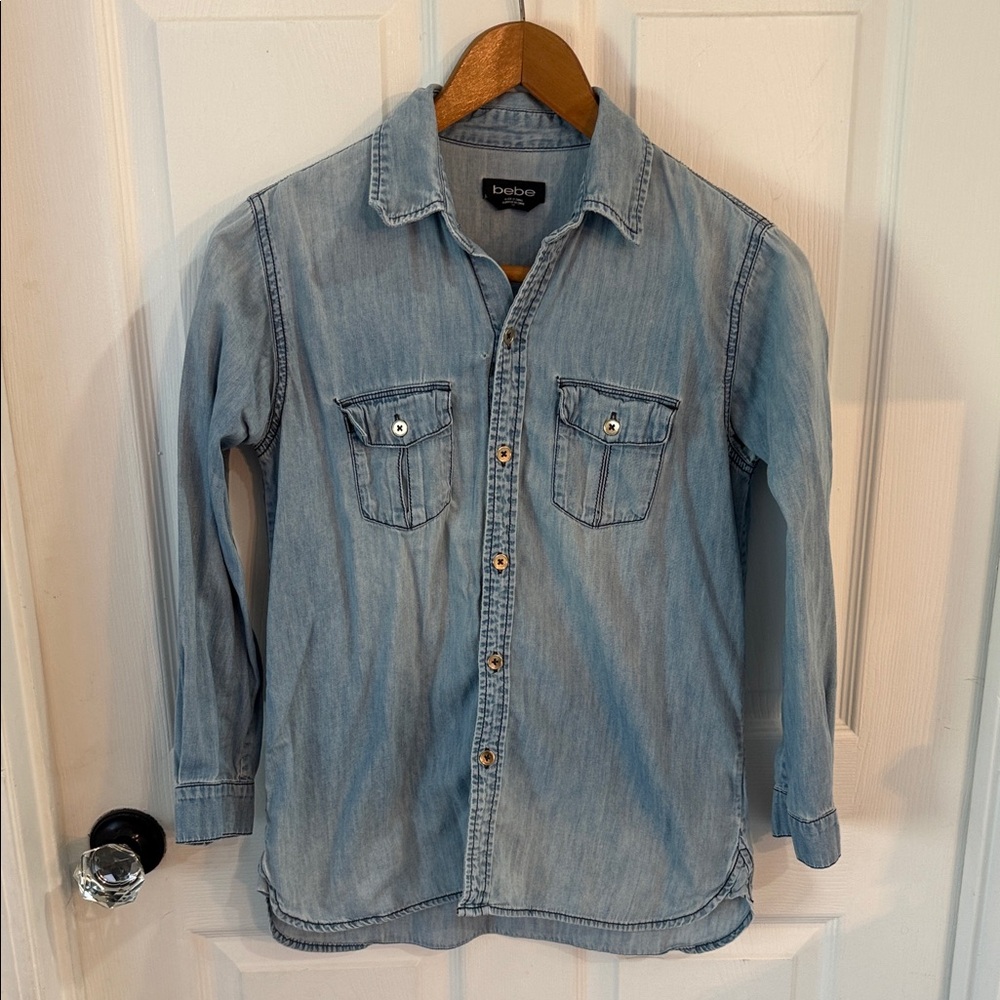 bebe Light Blue Denim Button-Front Shirt